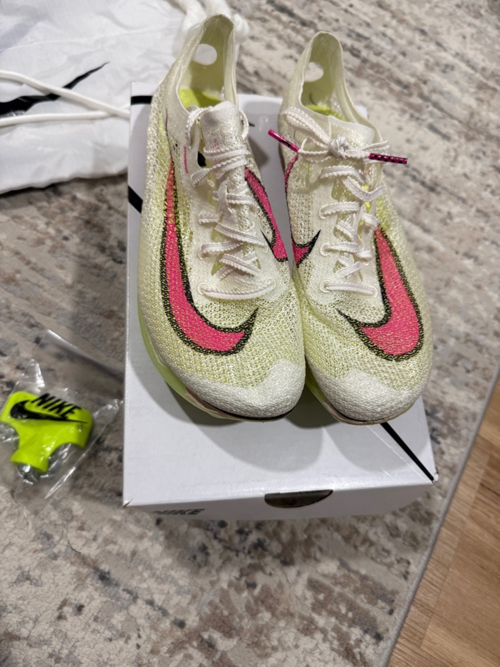 Nike track Shoes - Neon Yellow with Pink Swoosh - Picture 2 of 8